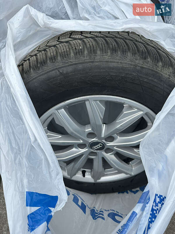 Внедорожник / Кроссовер Audi Q5 2018 в Киеве