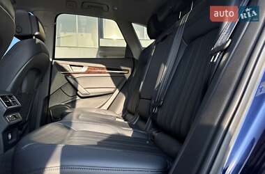 Позашляховик / Кросовер Audi Q5 2017 в 