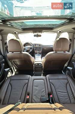 Внедорожник / Кроссовер Audi Q5 2015 в 