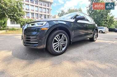 Позашляховик / Кросовер Audi Q5 2017 в Львові