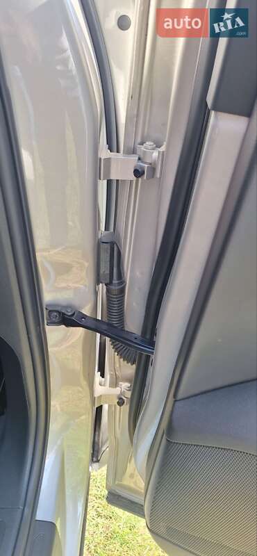 Внедорожник / Кроссовер Audi Q5 2015 в Теофиполе фото 46 Внедорожник / Кроссовер Audi Q5 2015 в Теофиполе