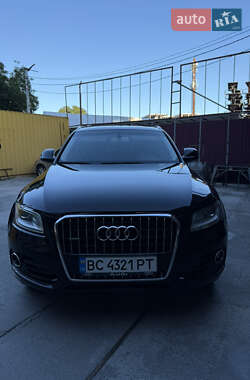 Внедорожник / Кроссовер Audi Q5 2016 в 
