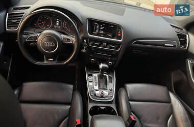 Внедорожник / Кроссовер Audi Q5 2016 в 