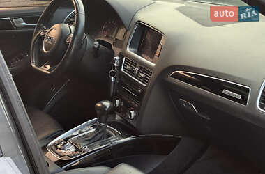 Внедорожник / Кроссовер Audi Q5 2016 в 