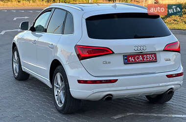 Позашляховик / Кросовер Audi Q5 2015 в 