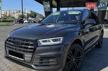 Позашляховик / Кросовер Audi Q5 2018 в Дніпрі