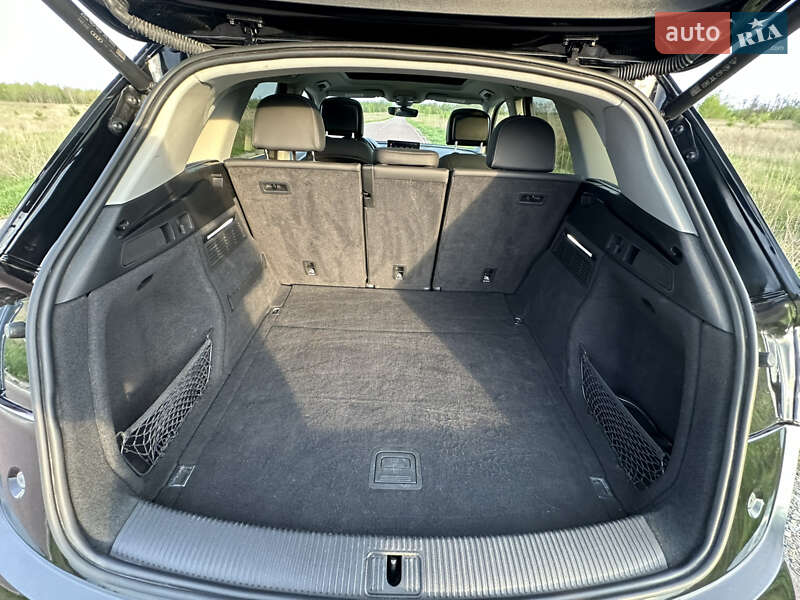 Внедорожник / Кроссовер Audi Q5 2021 в Житомире