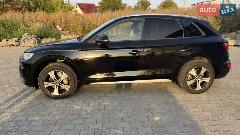 Внедорожник / Кроссовер Audi Q5 2018 в Луцке