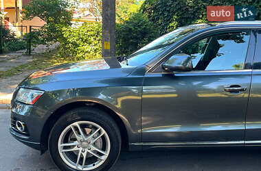 Внедорожник / Кроссовер Audi Q5 2014 в 