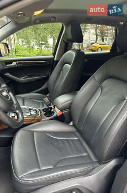Внедорожник / Кроссовер Audi Q5 2015 в 
