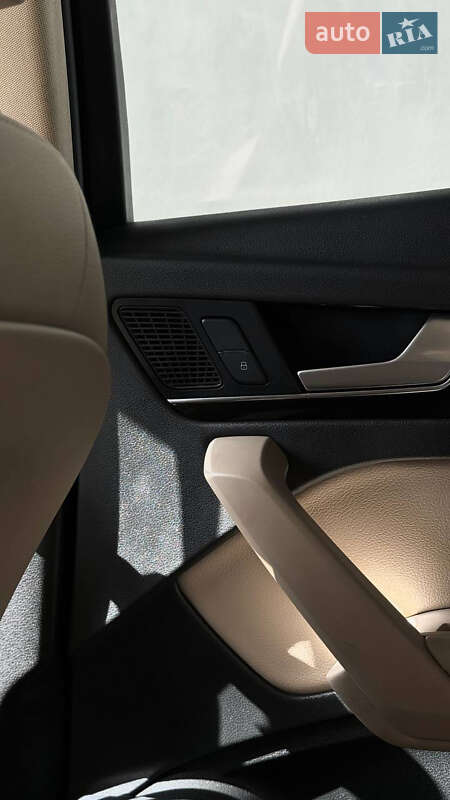 Внедорожник / Кроссовер Audi Q5 2017 в Ровно