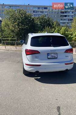 Позашляховик / Кросовер Audi Q5 2016 в 