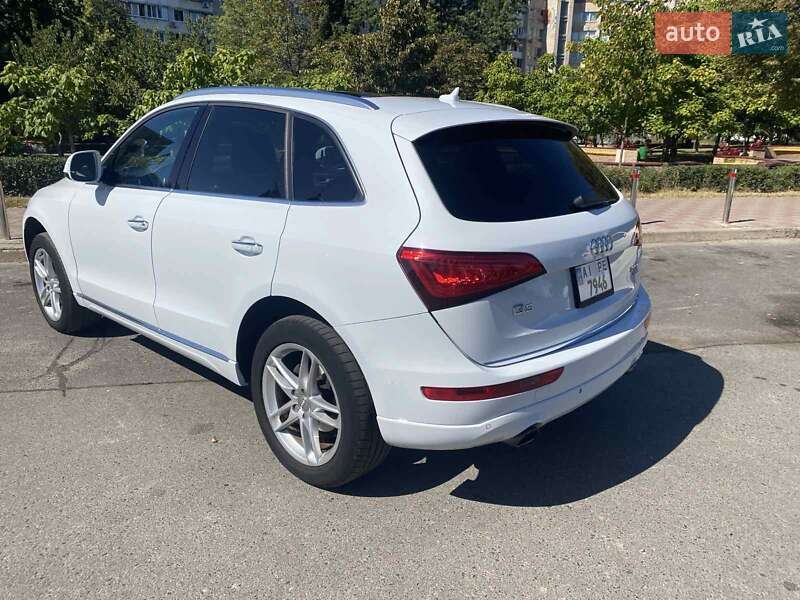 Внедорожник / Кроссовер Audi Q5 2016 в Киеве