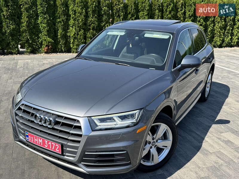 Внедорожник / Кроссовер Audi Q5 2017 в Луцке