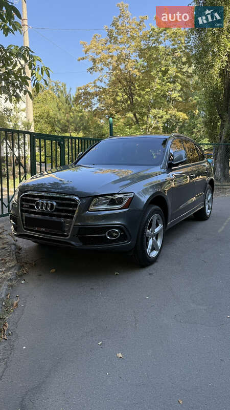 Внедорожник / Кроссовер Audi Q5 2017 в Одессе