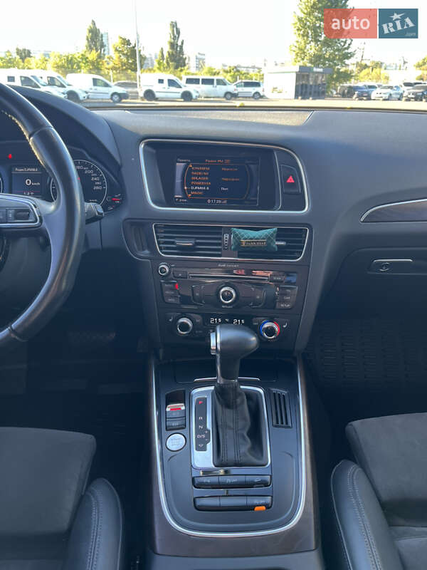 Внедорожник / Кроссовер Audi Q5 2014 в Киеве