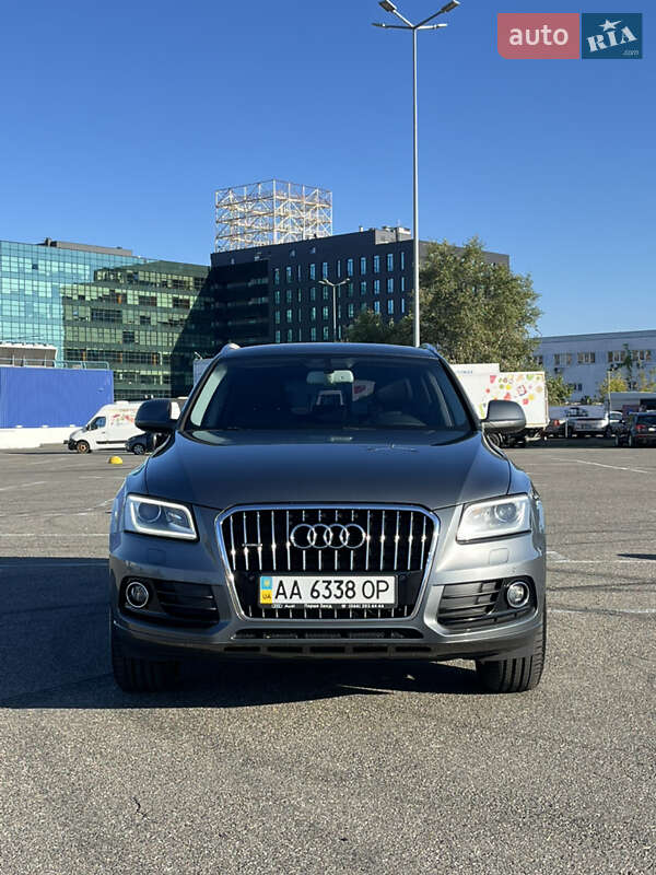 Внедорожник / Кроссовер Audi Q5 2014 в Киеве