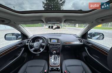 Внедорожник / Кроссовер Audi Q5 2011 в 