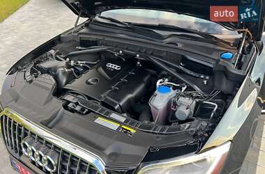 Внедорожник / Кроссовер Audi Q5 2015 в 