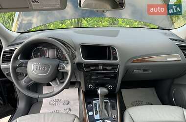 Внедорожник / Кроссовер Audi Q5 2015 в 