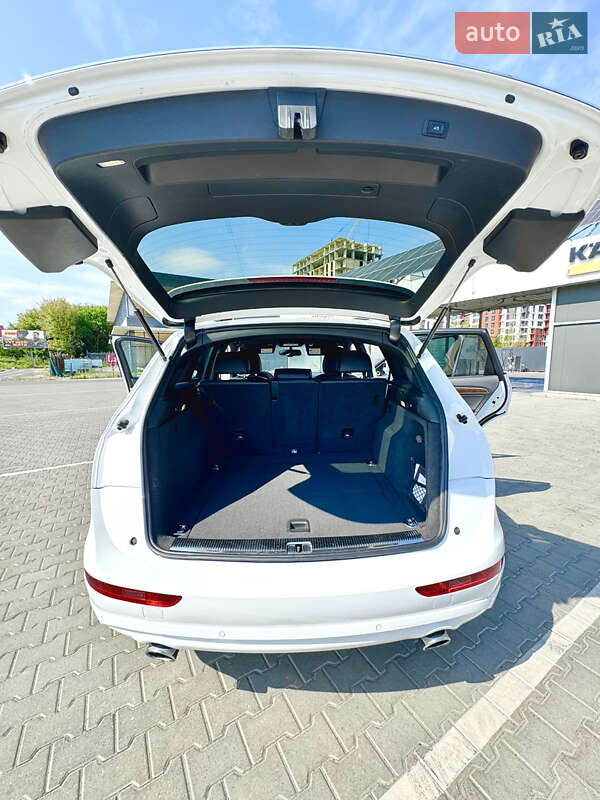 Позашляховик / Кросовер Audi Q5 2015 в Луцьку фото 20 Позашляховик / Кросовер Audi Q5 2015 в Луцьку