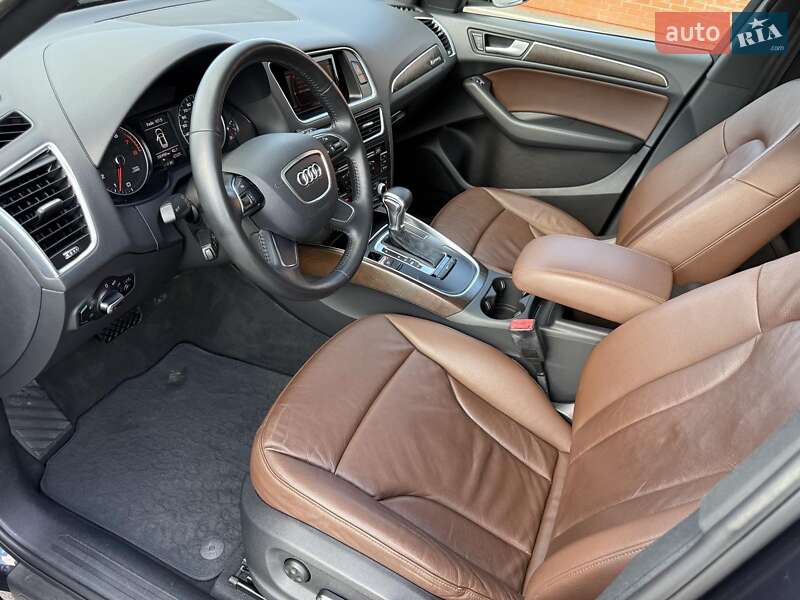Внедорожник / Кроссовер Audi Q5 2016 в Киеве
