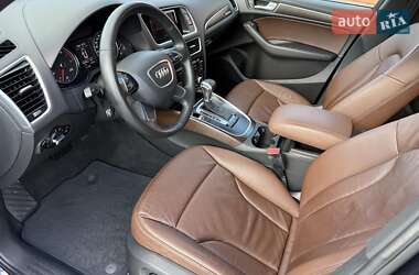 Внедорожник / Кроссовер Audi Q5 2016 в 