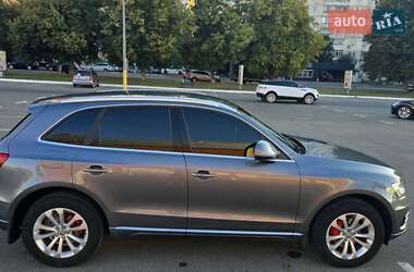 Внедорожник / Кроссовер Audi Q5 2013 в 