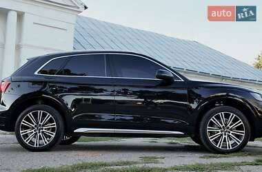 Внедорожник / Кроссовер Audi Q5 2023 в 