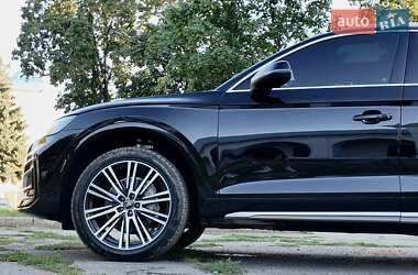 Внедорожник / Кроссовер Audi Q5 2023 в 