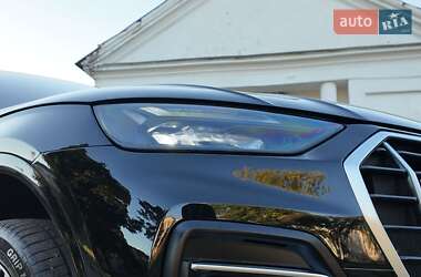 Внедорожник / Кроссовер Audi Q5 2023 в 