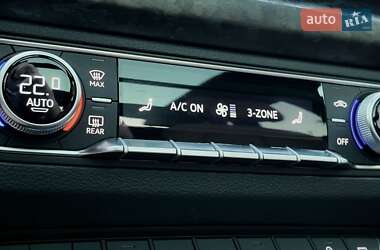 Внедорожник / Кроссовер Audi Q5 2023 в 