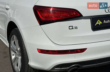 Позашляховик / Кросовер Audi Q5 2012 в 