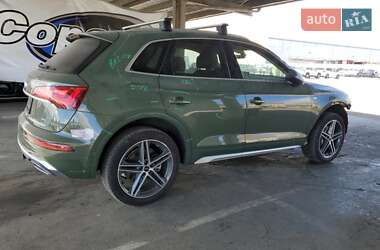 Внедорожник / Кроссовер Audi Q5 2024 в 