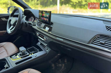 Внедорожник / Кроссовер Audi Q5 2023 в 