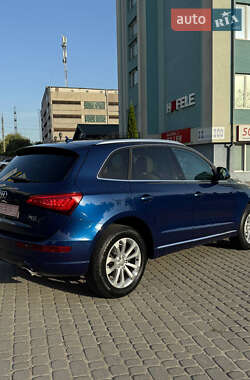 Позашляховик / Кросовер Audi Q5 2014 в 