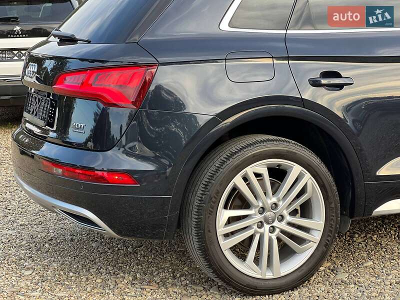 Позашляховик / Кросовер Audi Q5 2018 в Стрию