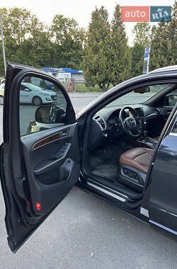 Внедорожник / Кроссовер Audi Q5 2012 в 