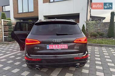 Внедорожник / Кроссовер Audi Q5 2015 в 