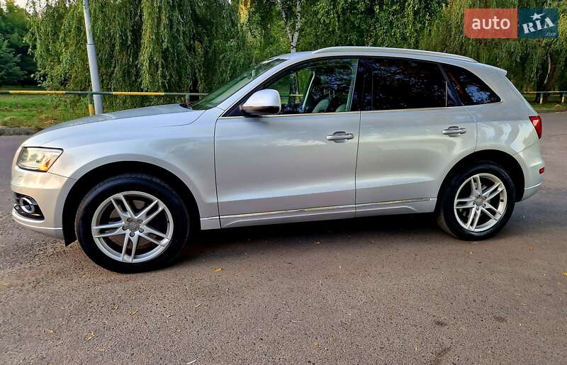 Позашляховик / Кросовер Audi Q5 2014 в Рівному