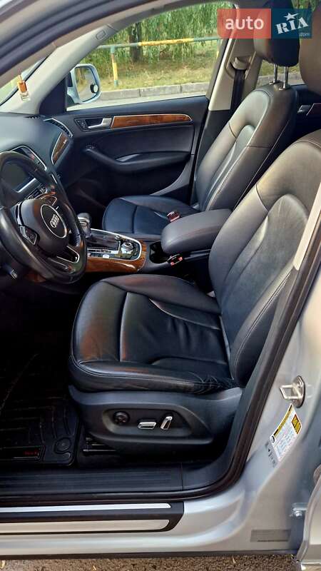 Позашляховик / Кросовер Audi Q5 2014 в Рівному