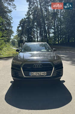Внедорожник / Кроссовер Audi Q5 2017 в Львове