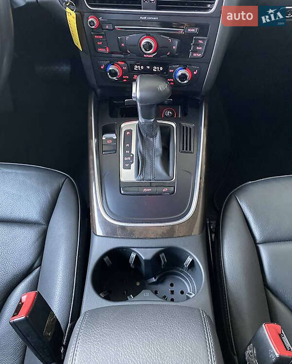 Внедорожник / Кроссовер Audi Q5 2015 в Киеве
