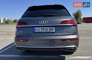 Внедорожник / Кроссовер Audi Q5 2022 в 