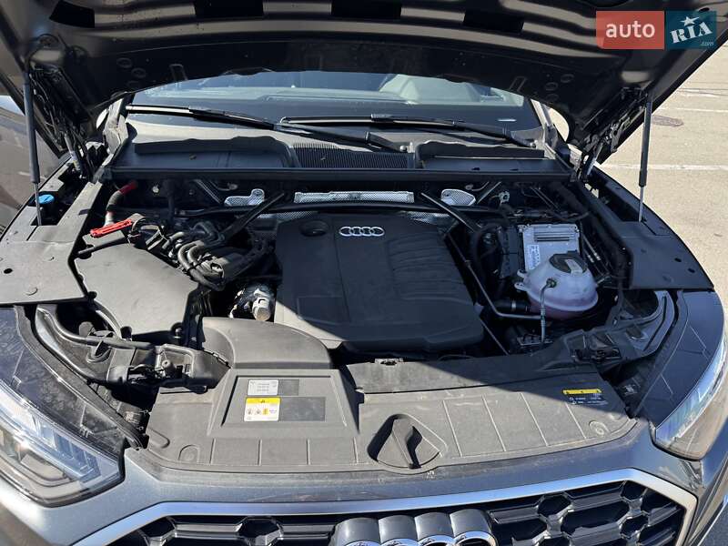 Внедорожник / Кроссовер Audi Q5 2022 в Киеве фото 16 Внедорожник / Кроссовер Audi Q5 2022 в Киеве
