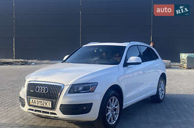 Внедорожник / Кроссовер Audi Q5 2012 в 