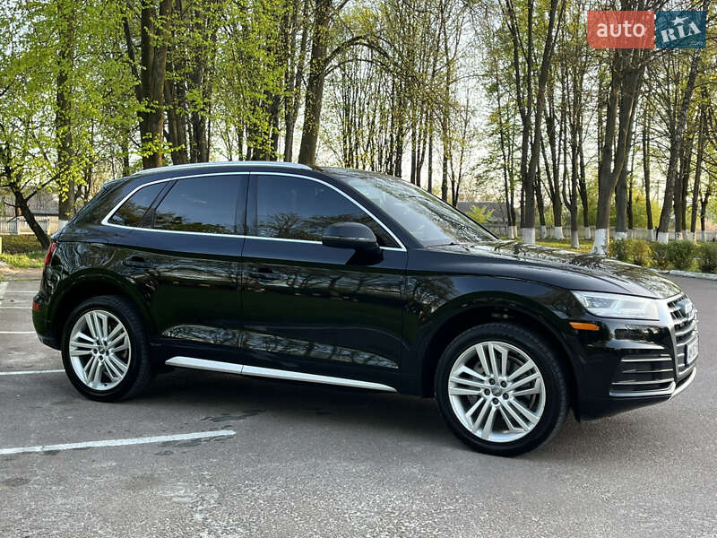 Позашляховик / Кросовер Audi Q5 2018 в Звягелі