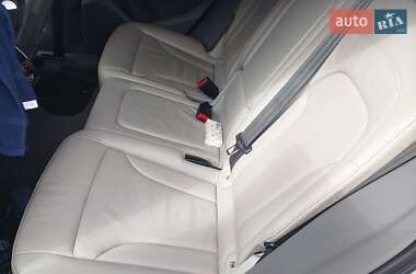 Внедорожник / Кроссовер Audi Q5 2009 в 