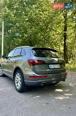 Внедорожник / Кроссовер Audi Q5 2011 в 
