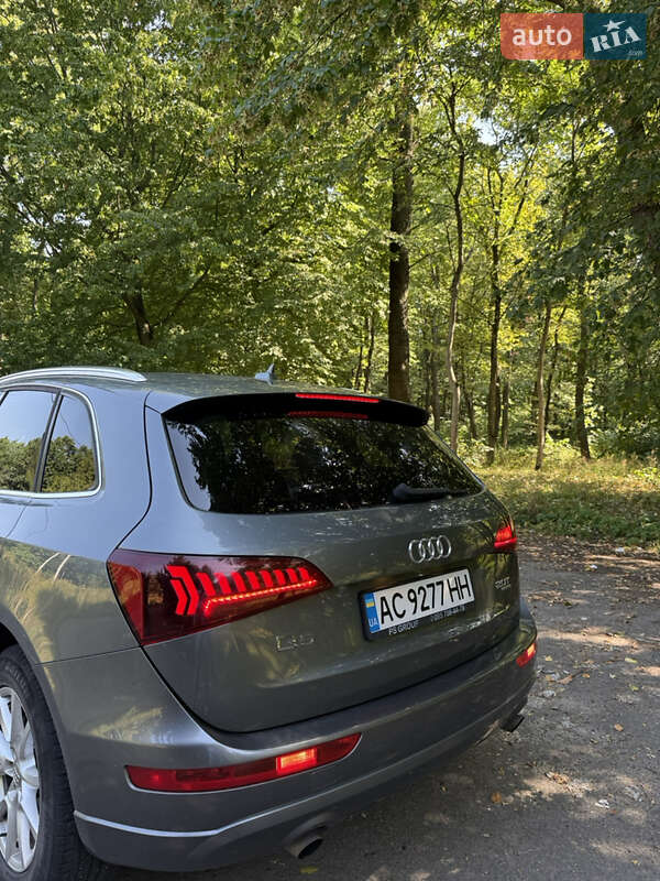 Внедорожник / Кроссовер Audi Q5 2011 в Луцке